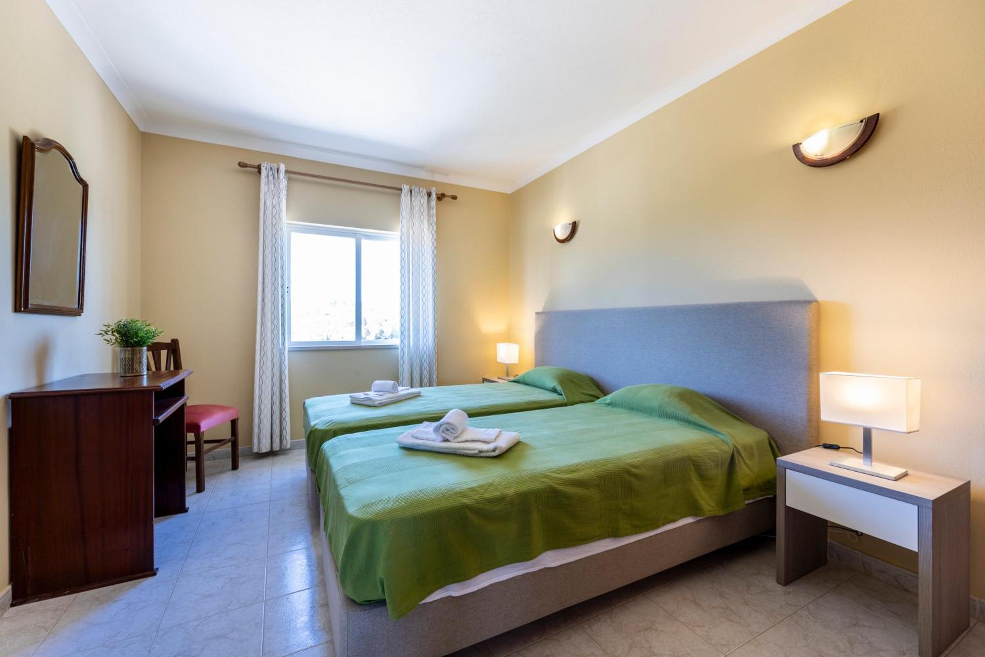 Apartamento Meia Praia Lagos Kültér fotó
